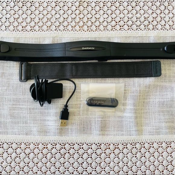 Garmin Forerunner 405CX GPS Sport Watch with Heart Rate Monitor (Blue) - Picture 11 of 15